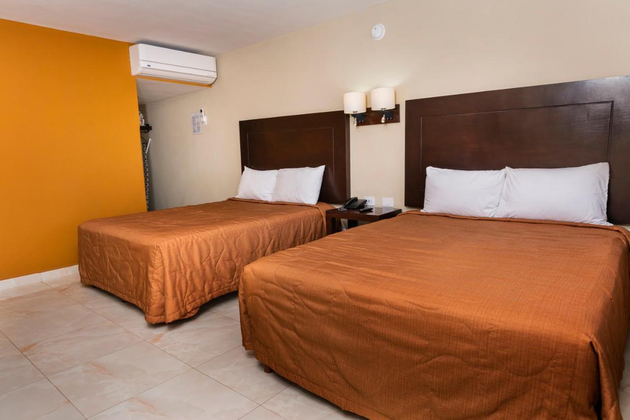 El Camino Hotel & Suites Heroica Caborca Exterior foto